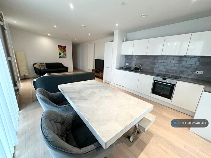 2 Bedroom Flat To Rent In Mercier Court, London, E16