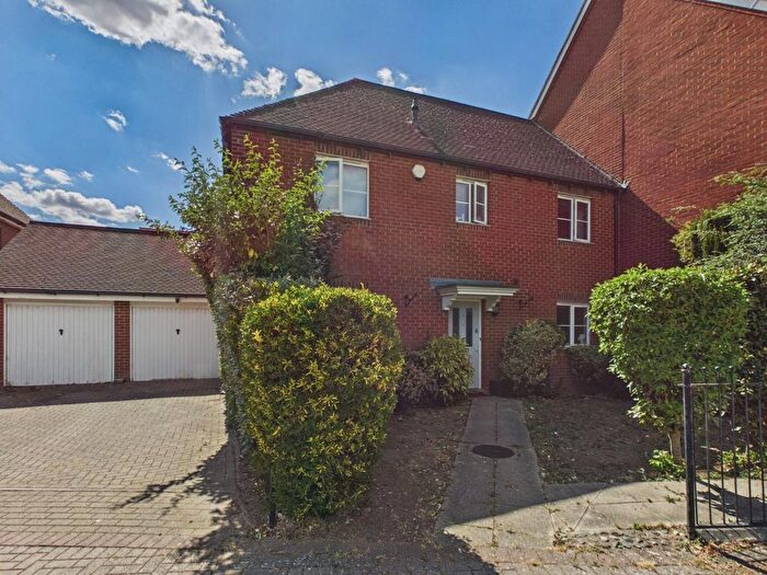 4 Bedroom End Terrace House For Sale In Sir John Fogge Avenue, Ashford, TN23