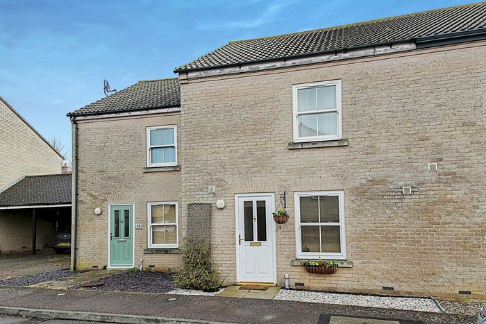 3 Bedroom Terraced House For Sale In Sennitt Way, Stretham, Ely, CB6