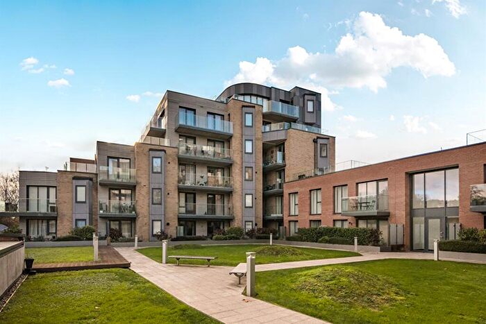 2 Bedroom Apartment To Rent In Riverside View, Berkeley Avenue, Reading, RG1