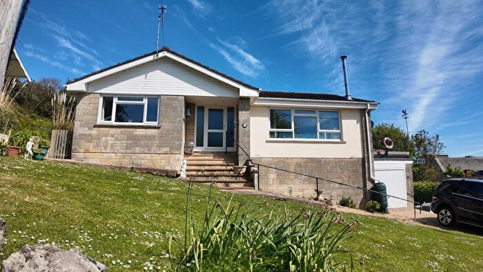 2 Bedroom Detached Bungalow For Sale In Steep Hill Court Road, Ventnor, PO38