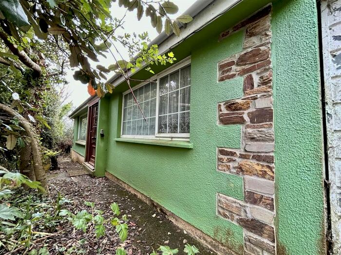 2 Bedroom Bungalow For Sale In Meres Valley, Mullion, Helston, TR12