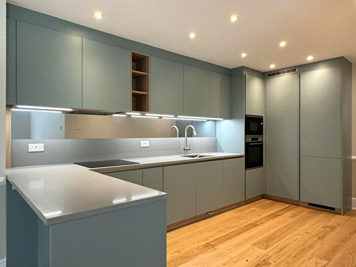 2 Bedroom Apartment To Rent In London Road, Dorking, RH5
