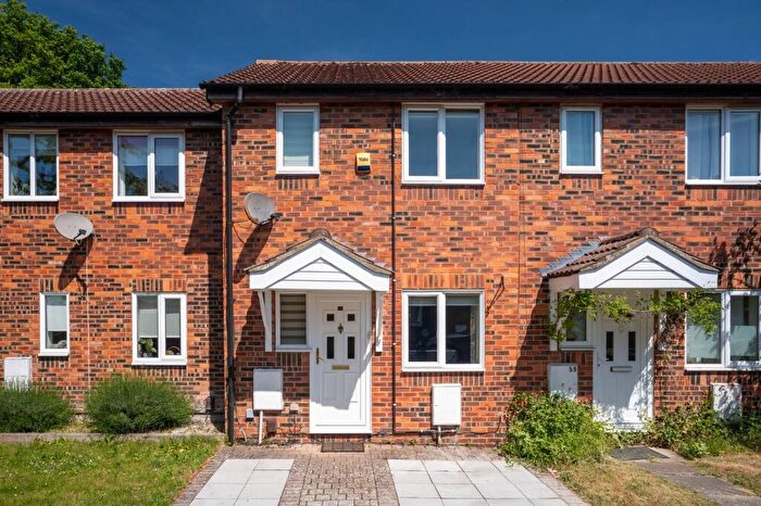 2 Bedroom Terraced House For Sale In Speedwell Close, Cambridge, CB1