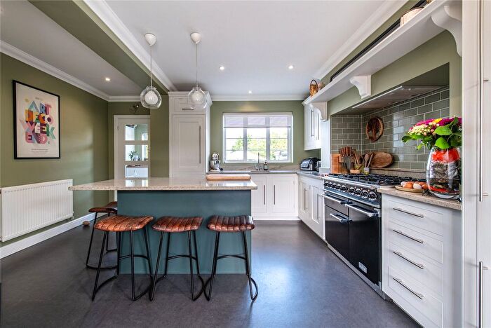 4 Bedroom Detached House For Sale In Dillywood Lane, Higham, Rochester, Kent, ME3