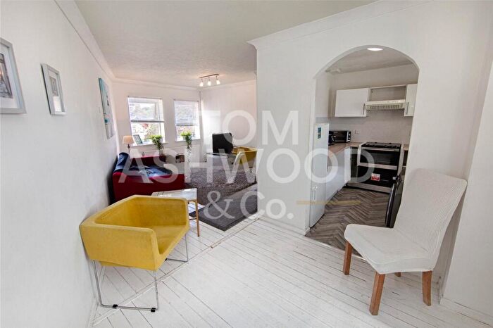2 Bedroom Maisonette For Sale In Clarence Road, Manor Park, London, E12