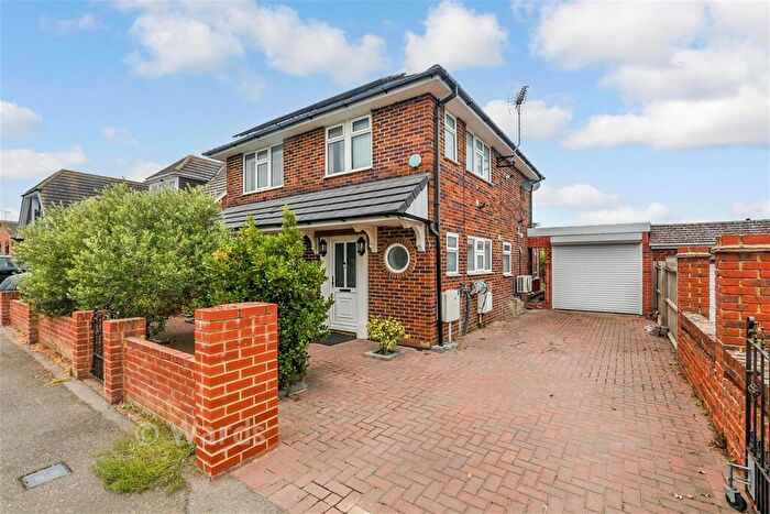 3 Bedroom Detached House For Sale In Beach Approach, Warden Bay, Sheerness, Kent, ME12