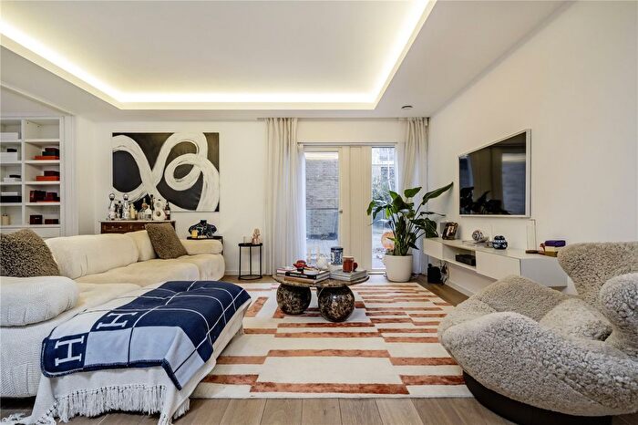 2 Bedroom Flat To Rent In Farm Lane, London, SW6