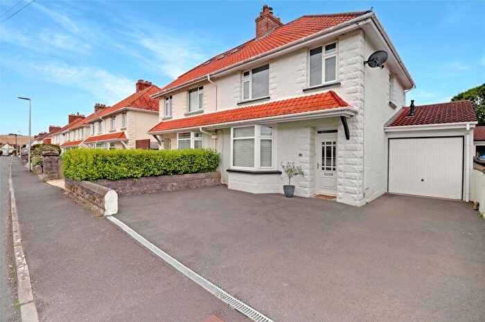 4 Bedroom Semi-Detached House For Sale In Clinton Road, Barnstaple, Devon, EX32