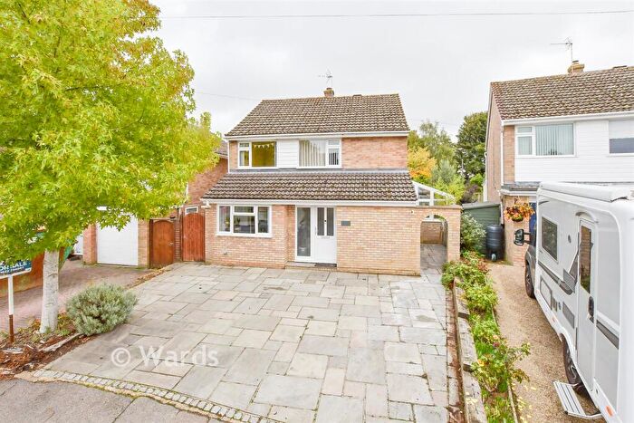 4 Bedroom Detached House For Sale In Haste Hill Close, Boughton Monchelsea, Kent, ME17