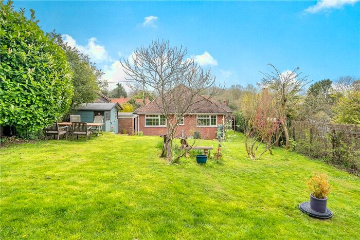 4 Bedroom Detached House For Sale In Chute Cadley, Andover, SP11