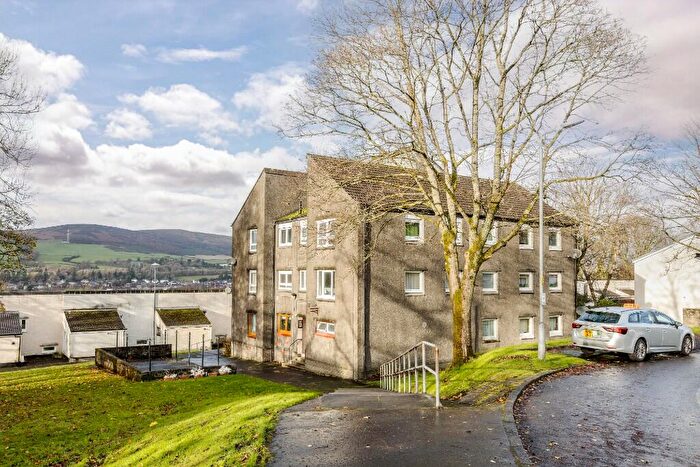 2 Bedroom Flat For Sale In Nobleston Estate, Alexandria, Dunbartonshire, G83