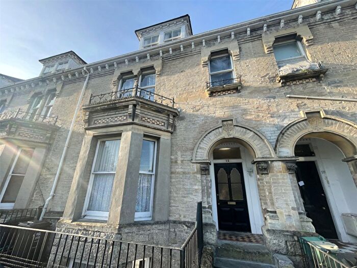 1 Bedroom Flat To Rent In Ebberley Lawn, Barnstaple, North Devon, EX32