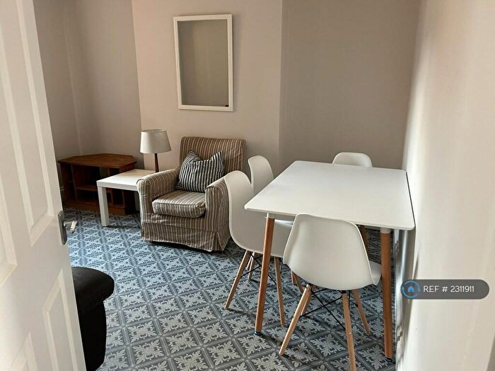 3 Bedroom End Of Terrace House To Rent In Shrubland Street, Leamington Spa, CV31