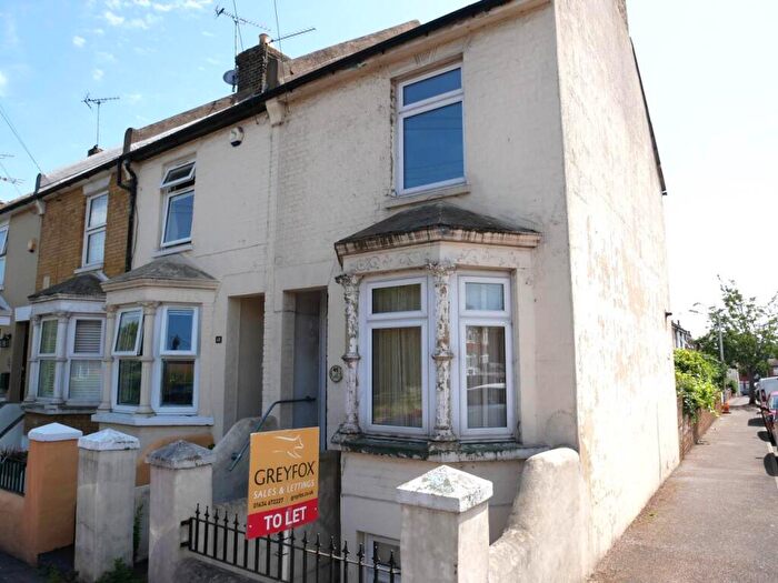 3 Bedroom House To Rent In Grange Road, Gillingham, Kent, ME7