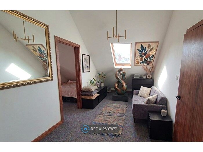 1 Bedroom Flat To Rent In Hanger Lane Ealing, London, W5