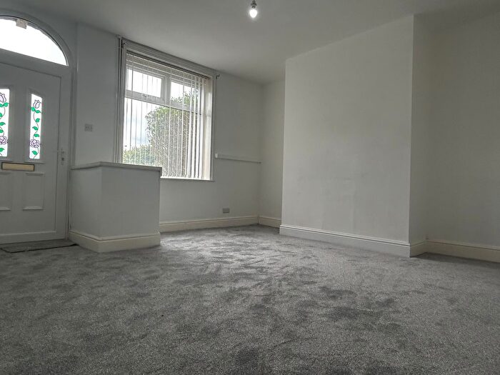 2 Bedroom Property To Rent In Regent Street, Heywood, OL10