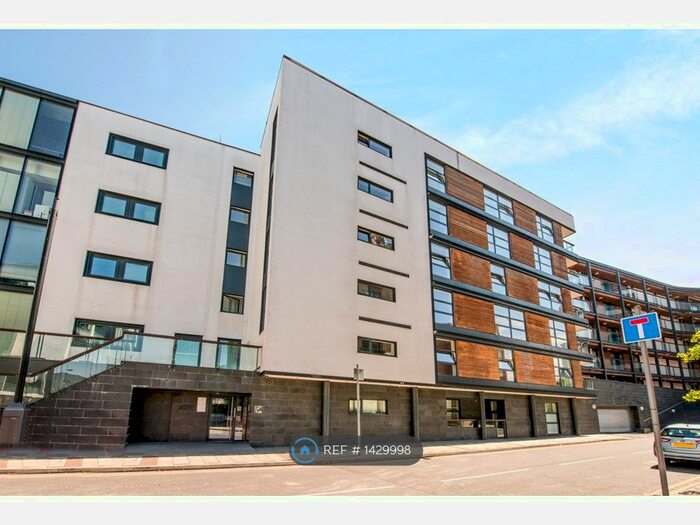 2 Bedroom Flat To Rent In Channelsea Road, London, E15