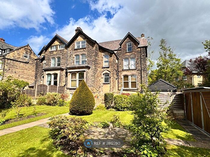 1 Bedroom Flat To Rent In Burton Crescent, Leeds, LS6