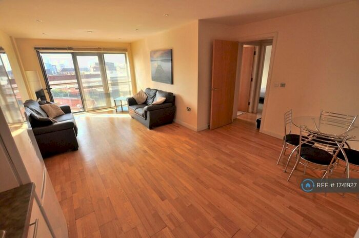 2 Bedroom Flat To Rent In The Reach, Liverpool, L3