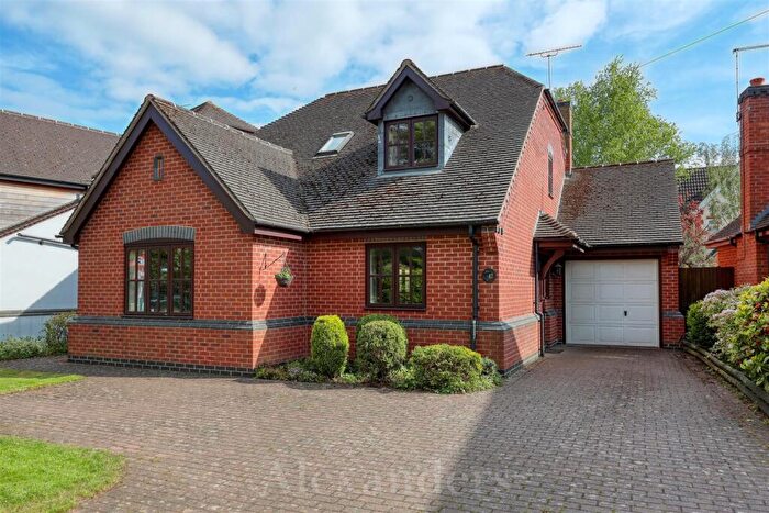 3 Bedroom Detached House For Sale In Station Road, Market Bosworth, CV13