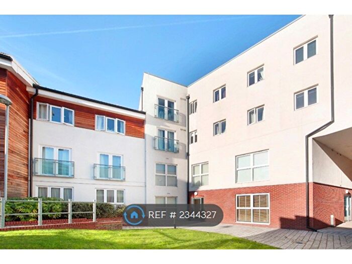 1 Bedroom Flat To Rent In Clapham, Clapham, London, SW9