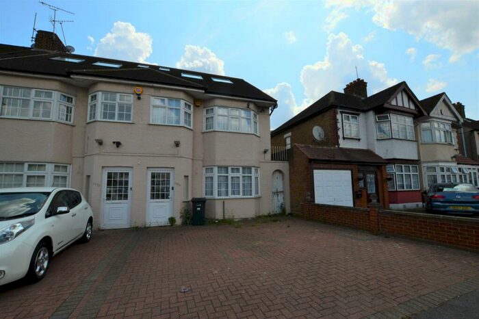5 Bedroom Terraced House To Rent In Eastern Avenue, IG2