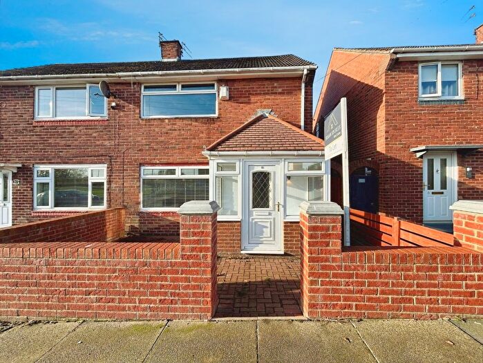 2 Bedroom Property To Rent In Gainsborough Road, Sunderland, SR4