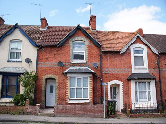 3 Bedroom Terraced House For Sale In Edgehill Street, Reading, RG1