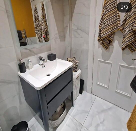 1 Bedroom Flat To Rent In Flat /, Torrisdale Street, Glasgow, G42
