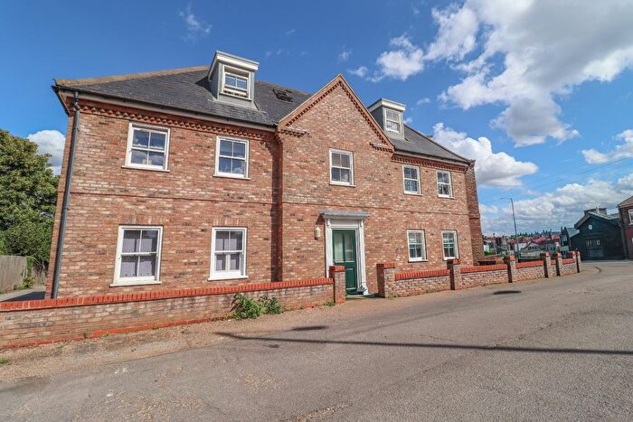 2 Bedroom Flat For Sale In Homeland Road, King's Lynn, Norfolk, PE30