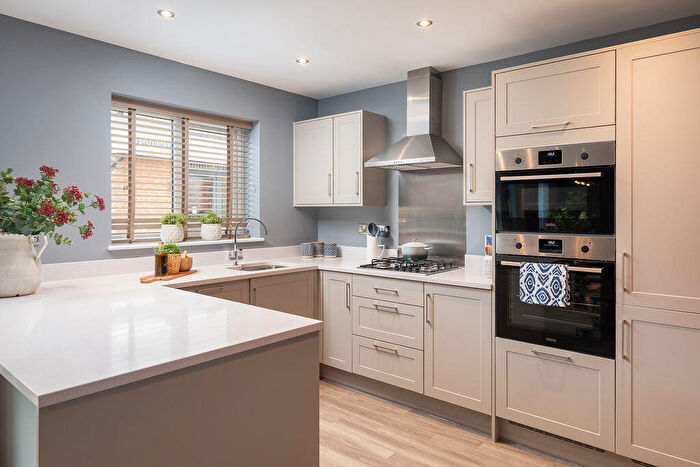 4 Bedroom Detached House For Sale In Wyvern Road, Skipton, Yorkshire, BD23