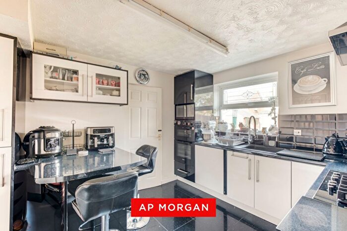 4 Bedroom Detached House For Sale In Rowan Drive, Birmingham, West Midlands, B28