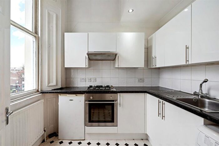 1 Bedroom Property To Rent In South Lambeth Road, London, SW8