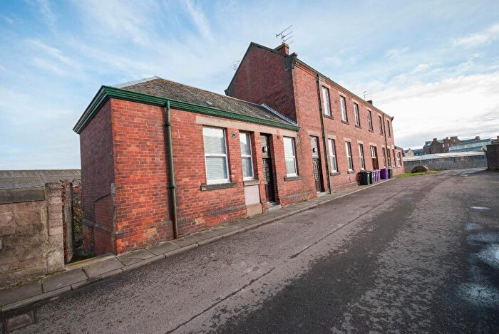 1 Bedroom Flat To Rent In Robert Street, Arbroath, Angus, DD11