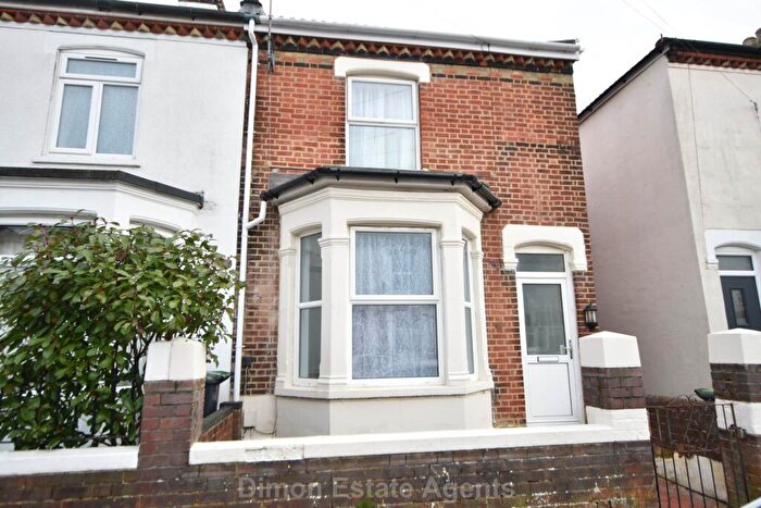 3 Bedroom End Of Terrace House For Sale In Avenue Road, Gosport, PO12