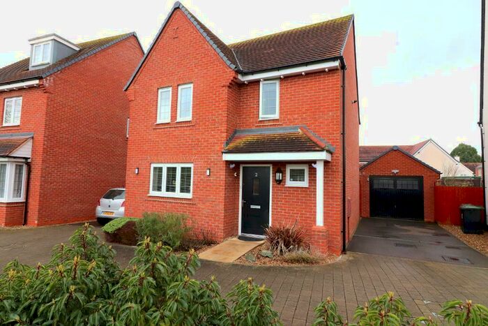3 Bedroom Detached House To Rent In Greensand Walk, Silsoe, Bedfordshire, MK45