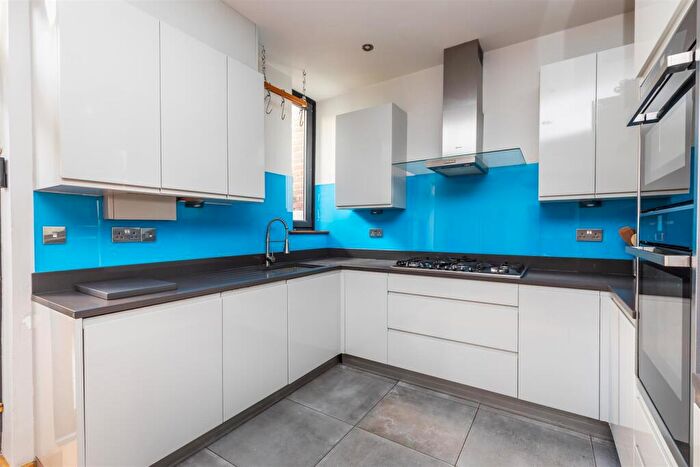 3 Bedroom Terraced House For Sale In The Old Church Hall, Brighton, BN1