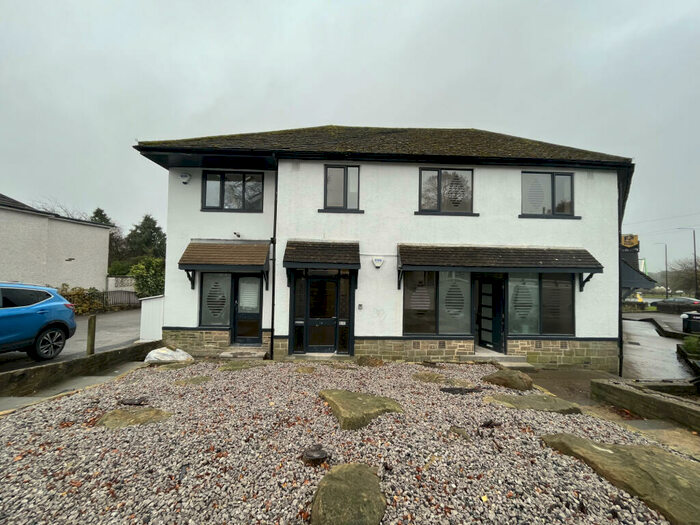 1 Bedroom Apartment To Rent In Kingsmead Drive, Leeds, LS14