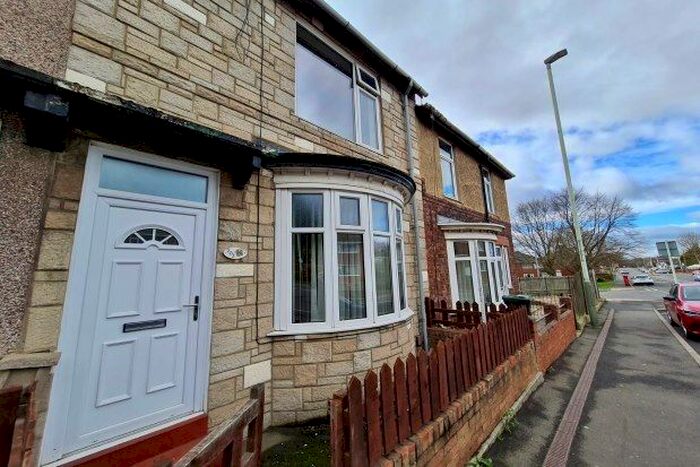 2 Bedroom Property To Rent In Longfield Road, Darlington, DL3