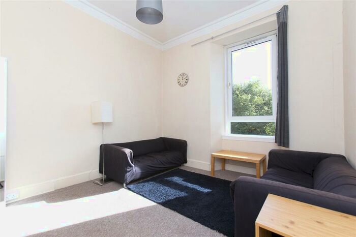 4 Bedroom Flat To Rent In Bruntsfield Place, Bruntsfield, Edinburgh, EH10