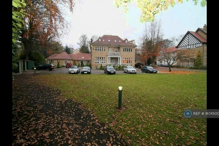 4 Bedroom Flat To Rent In Elmwood Court A, Leeds, LS8