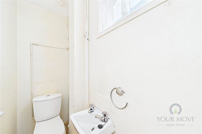 3 Bedroom Terraced House For Sale In Rillwood Court, Lumbertubs, Northamptonshire, NN3