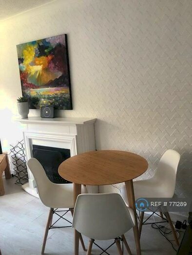 2 Bedroom Flat To Rent In Chamberlain Road, Glasgow, G13