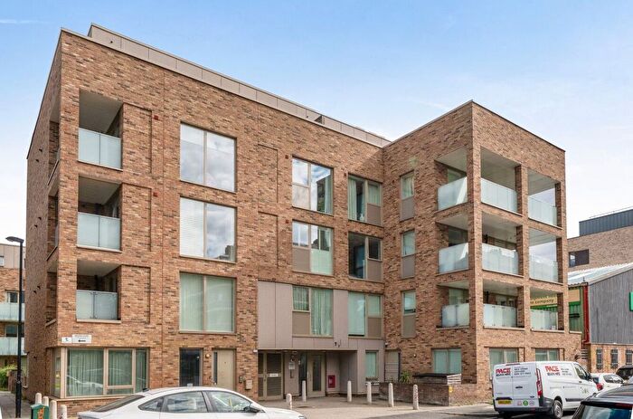 2 Bedroom Flat For Sale In Harriet Court, Pomeroy Street, London, SE14