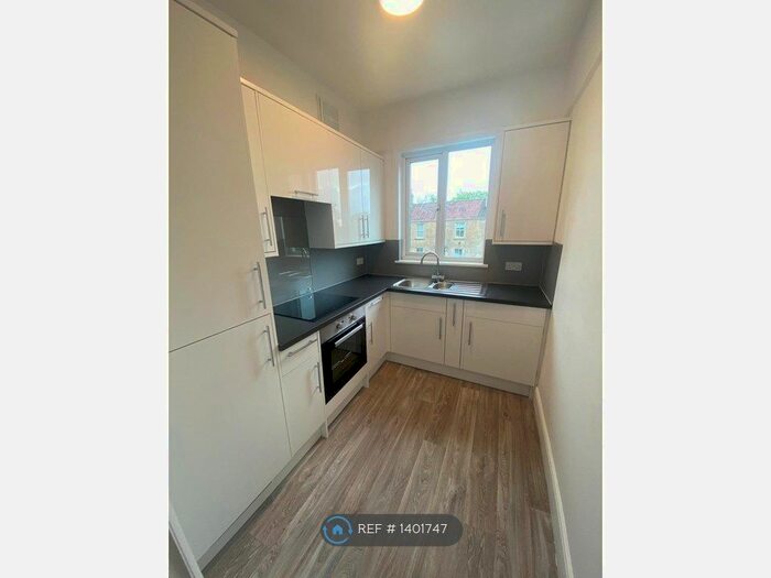 1 Bedroom Flat To Rent In First Floor, Bath, BA2