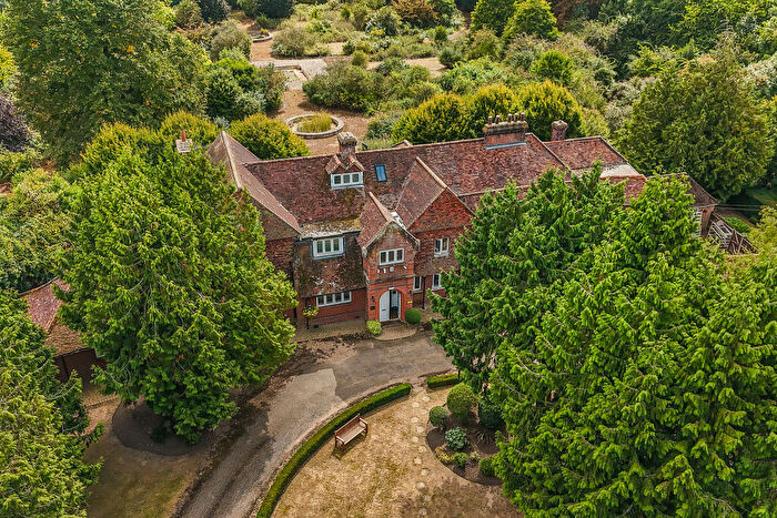 8 Bedroom Detached House For Sale In Chiswell Green Lane, St. Albans, AL2