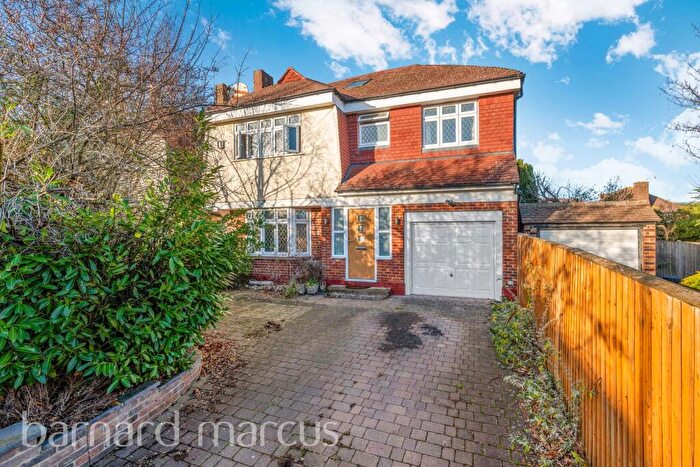 7 Bedroom House To Rent In Fir Grove, New Malden, KT3