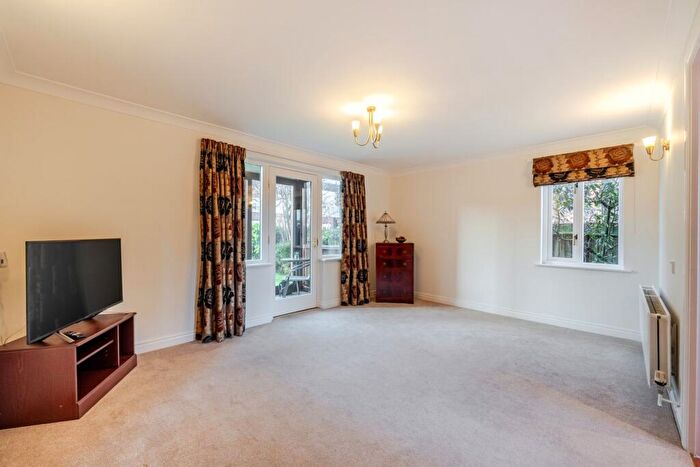 2 Bedroom Retirement Property For Sale In Brett Street, Manchester, M22