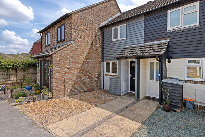 1 Bedroom Terraced House For Sale In Whitebeam Way, Chichester, PO20